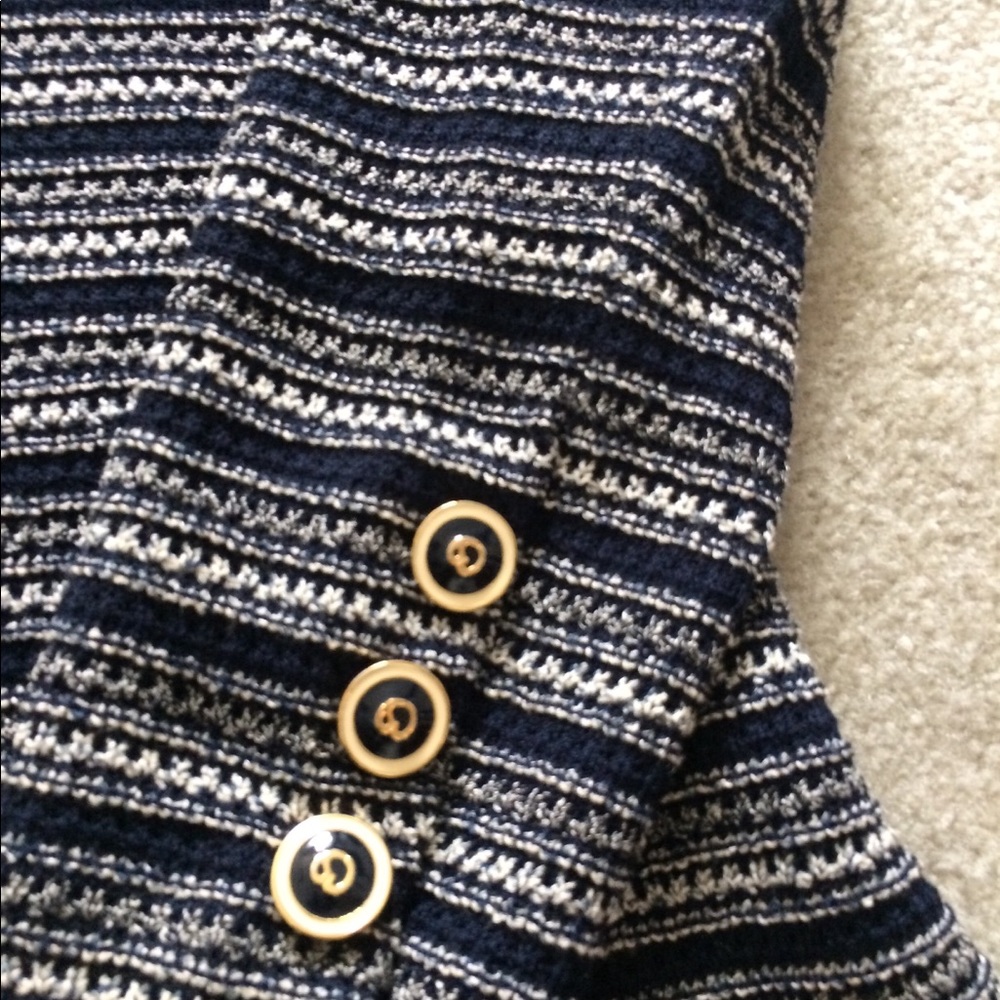 St. John Collection Jacket/Blazer - Picture 2 of 5